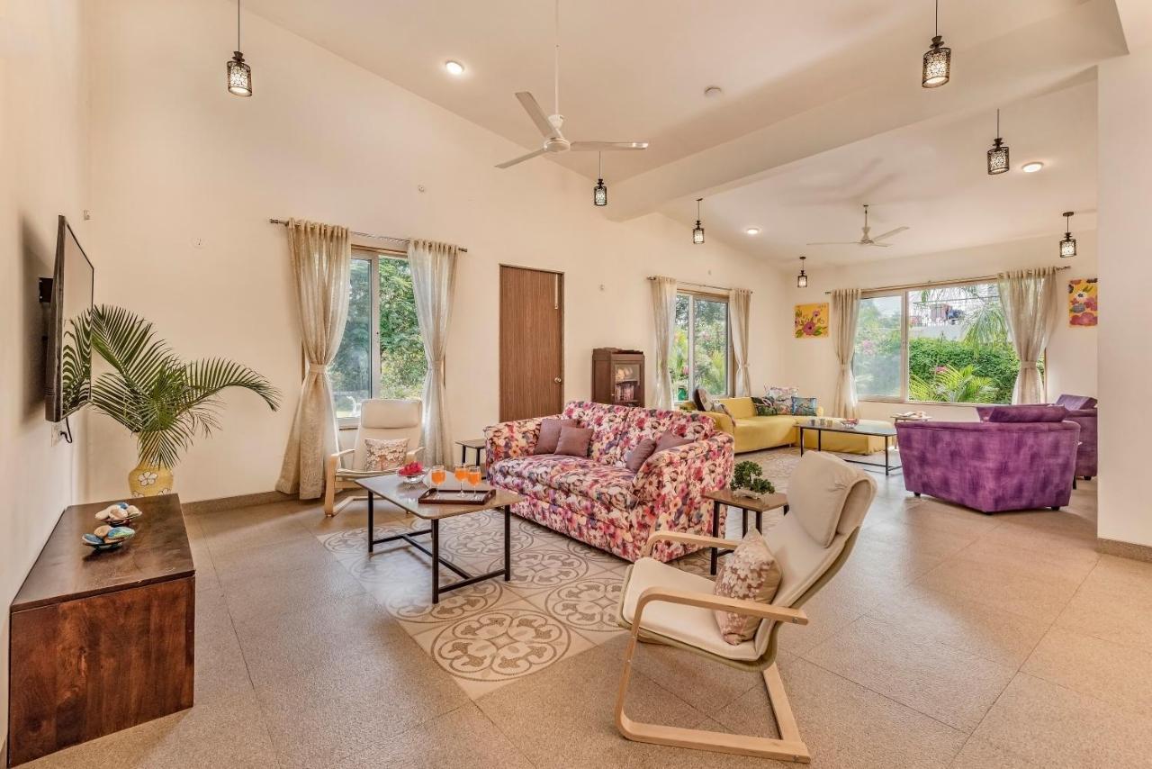 Saffronstays Roselle, Malavli - Pet-Friendly Pool Villa With Modern Interiors لونافالا المظهر الخارجي الصورة