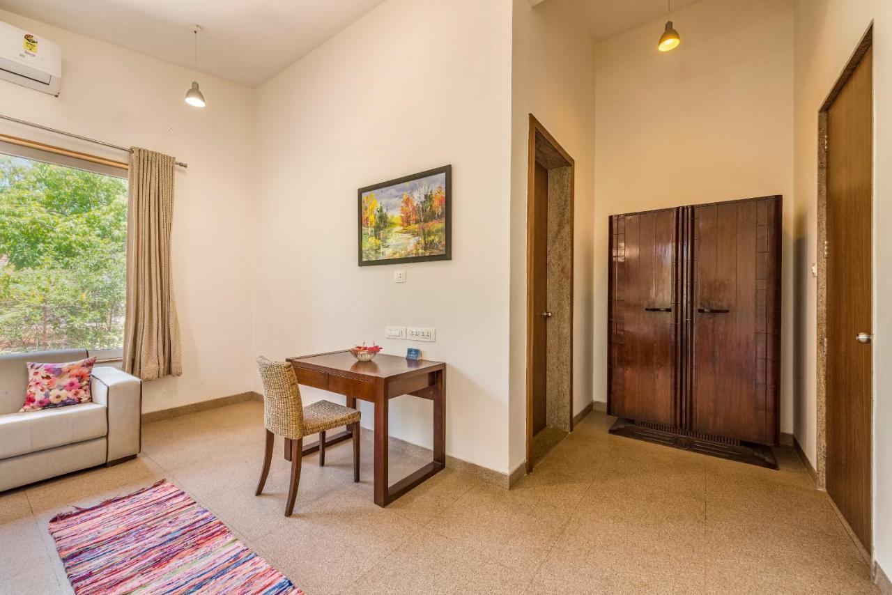 Saffronstays Roselle, Malavli - Pet-Friendly Pool Villa With Modern Interiors لونافالا المظهر الخارجي الصورة