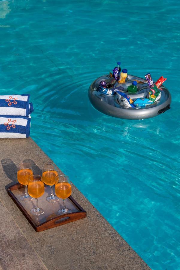 Saffronstays Roselle, Malavli - Pet-Friendly Pool Villa With Modern Interiors لونافالا المظهر الخارجي الصورة